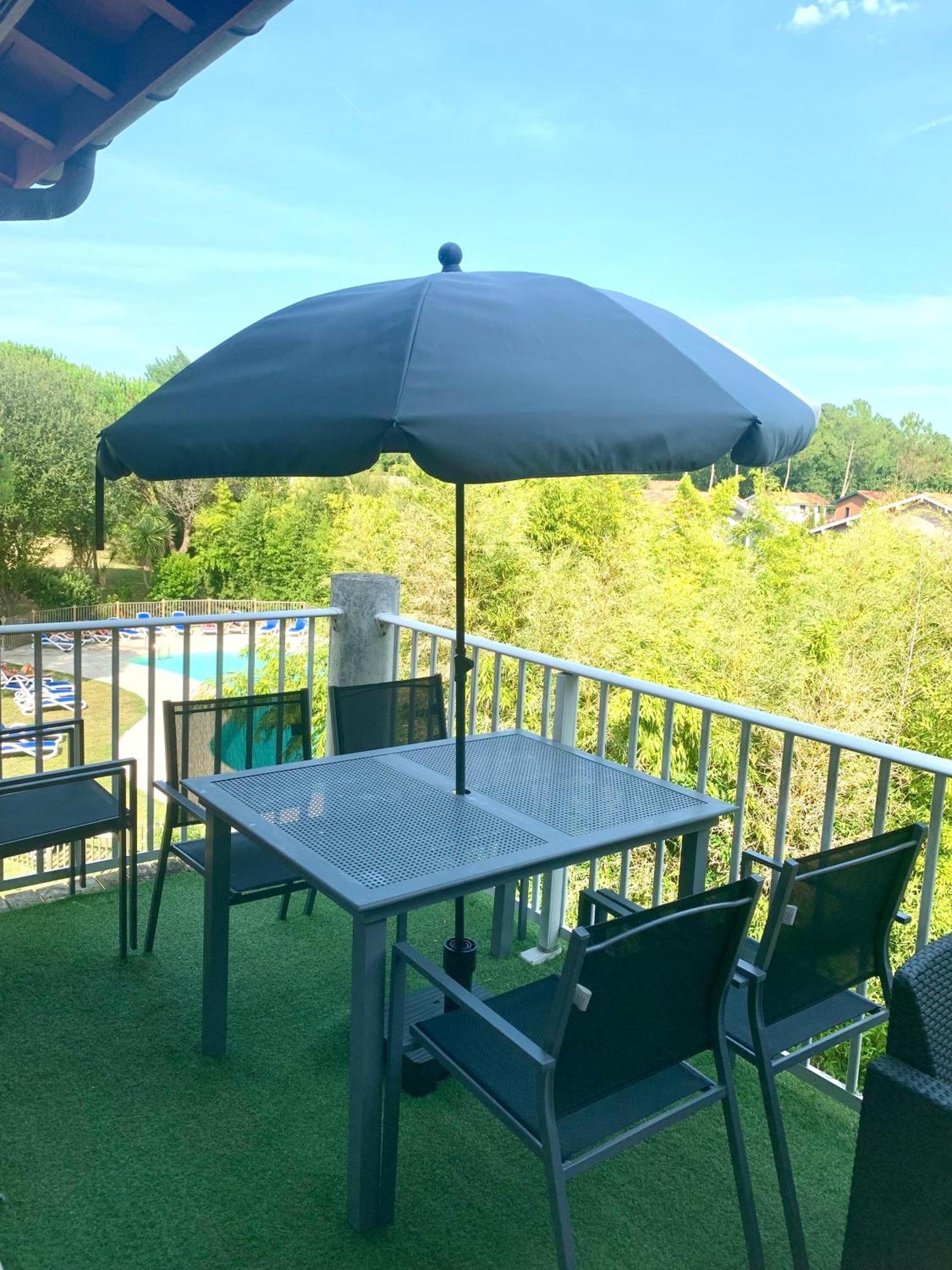 Cosy Appartement Sanna 3 Etoiles Piscine, 2 Ch 카브레톤 외부 사진