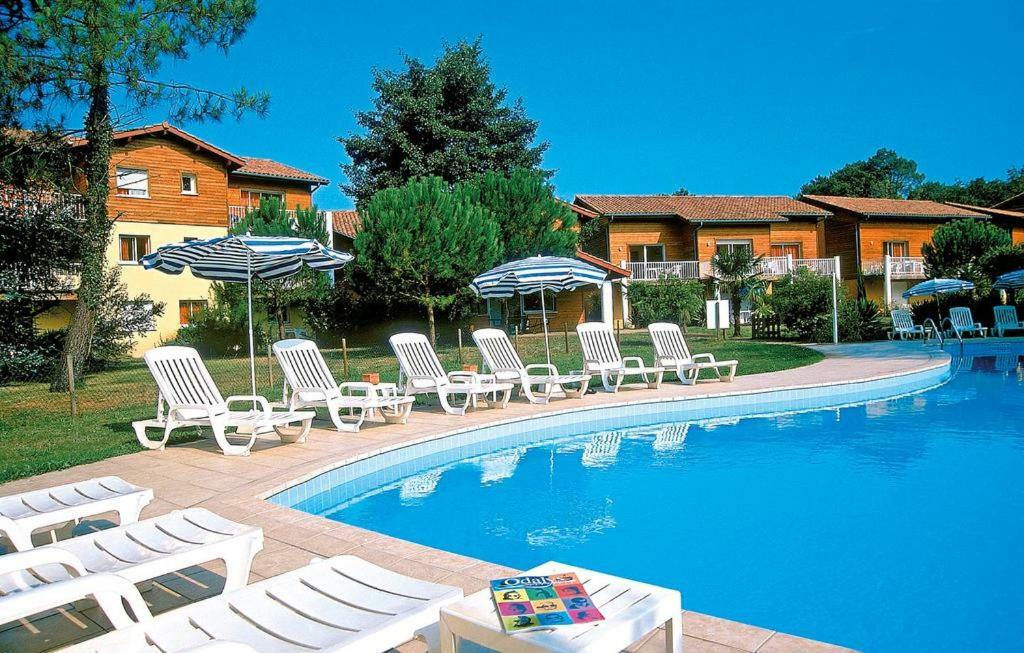 Cosy Appartement Sanna 3 Etoiles Piscine, 2 Ch 카브레톤 외부 사진